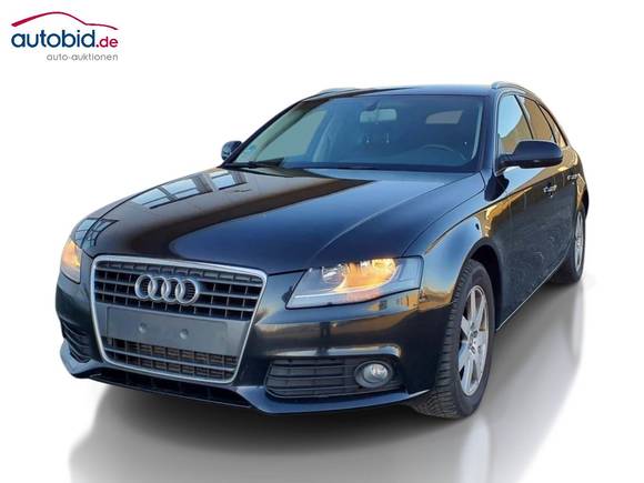 Pogled levo spredaj