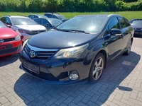 Toyota Avensis Kombi  2,2 D-CAT "Executive"
