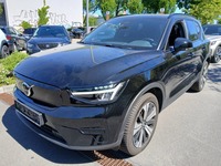 Pogled levo spredaj