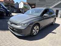Pogled od napred levo