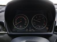 Pogled kombi instrument