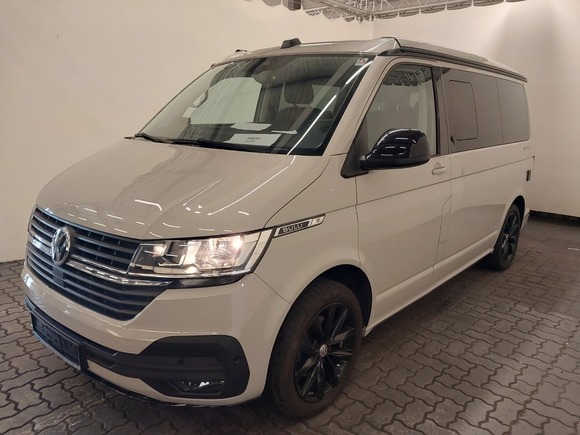 Pogled od napred levo