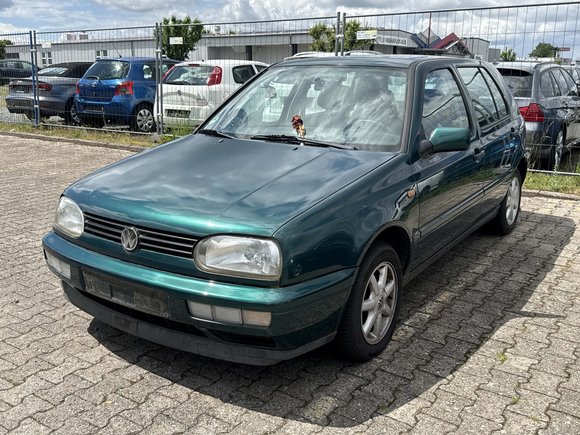 Widok z przodu po stronie lewej