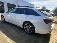 Pogled od pozadi levo