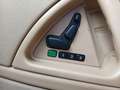 Widok przycisków sterujących foteli elektrycznych