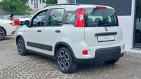 Widok z tyłu po stronie lewej