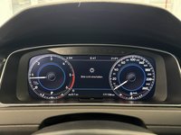 Вид на приборную панель
