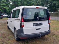 Widok z tyłu po stronie lewej