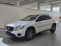 Вид спереди слева