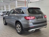 Вид сзади слева