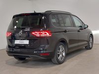 Widok z tyłu po stronie prawej