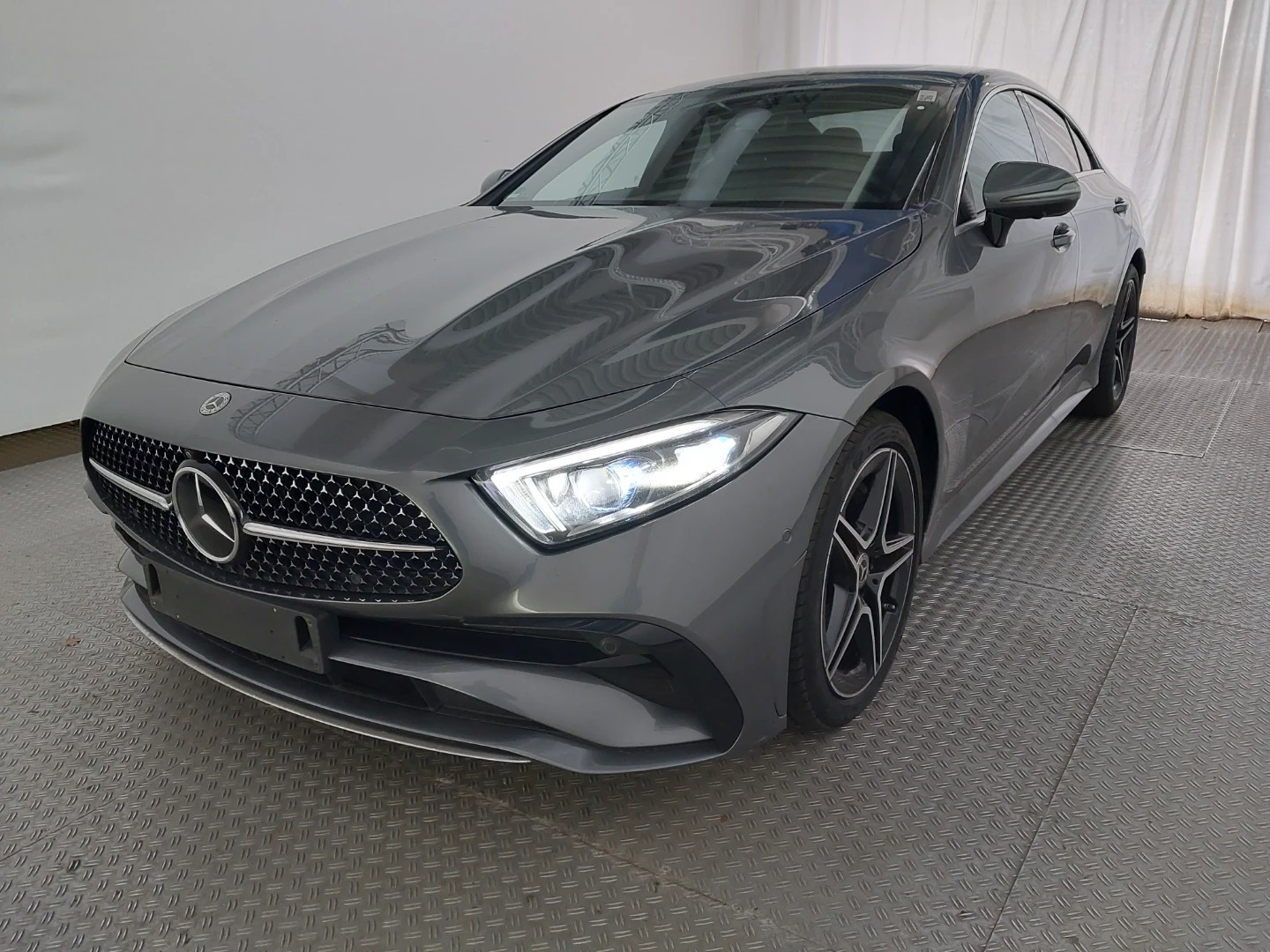Mercedes-Benz CLS