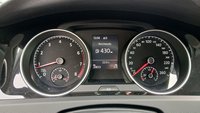 Вид на приборную панель