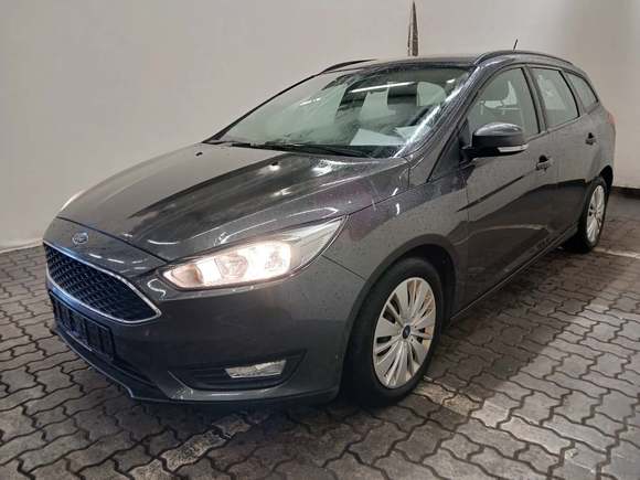 Pogled levo spredaj