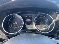 Вид на приборную панель