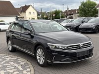 Вид спереди справа