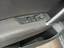 Обшивка двери впереди слева