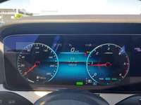 Pohled na přístrojovou desku