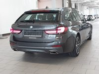 Вид сзади справа