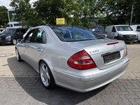 Вид сзади слева