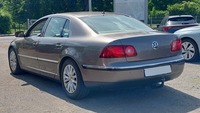 Вид сзади слева