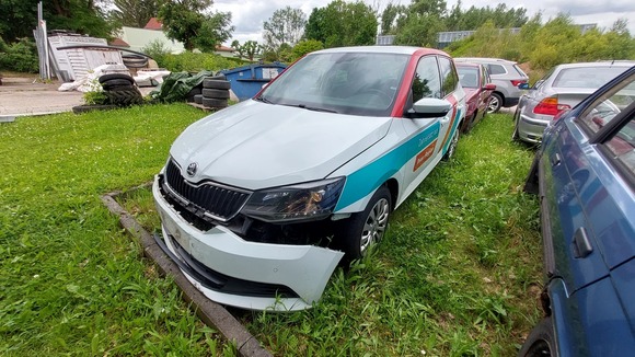 Nézet bal elöl