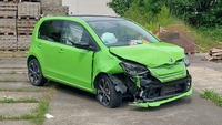 Nézet jobb elöl