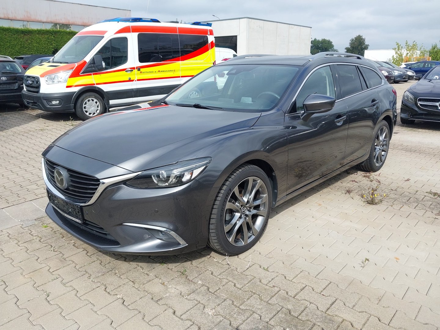 Mazda 6