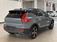 Вид сзади справа
