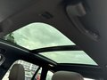 Widok dachu przesuwnego / dachu panoramicznego
