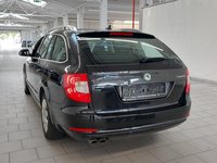 Widok z tyłu po stronie lewej