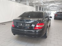 Widok z tyłu po stronie prawej