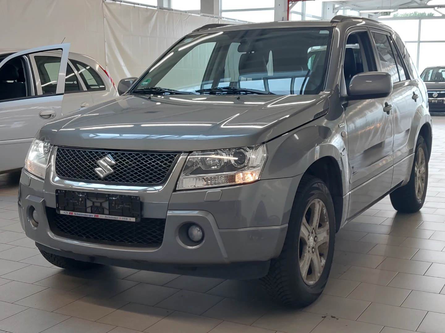 Suzuki Grand