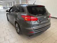 Widok z tyłu po stronie lewej