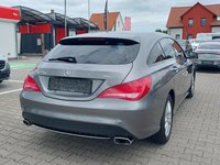 Widok z tyłu po stronie prawej