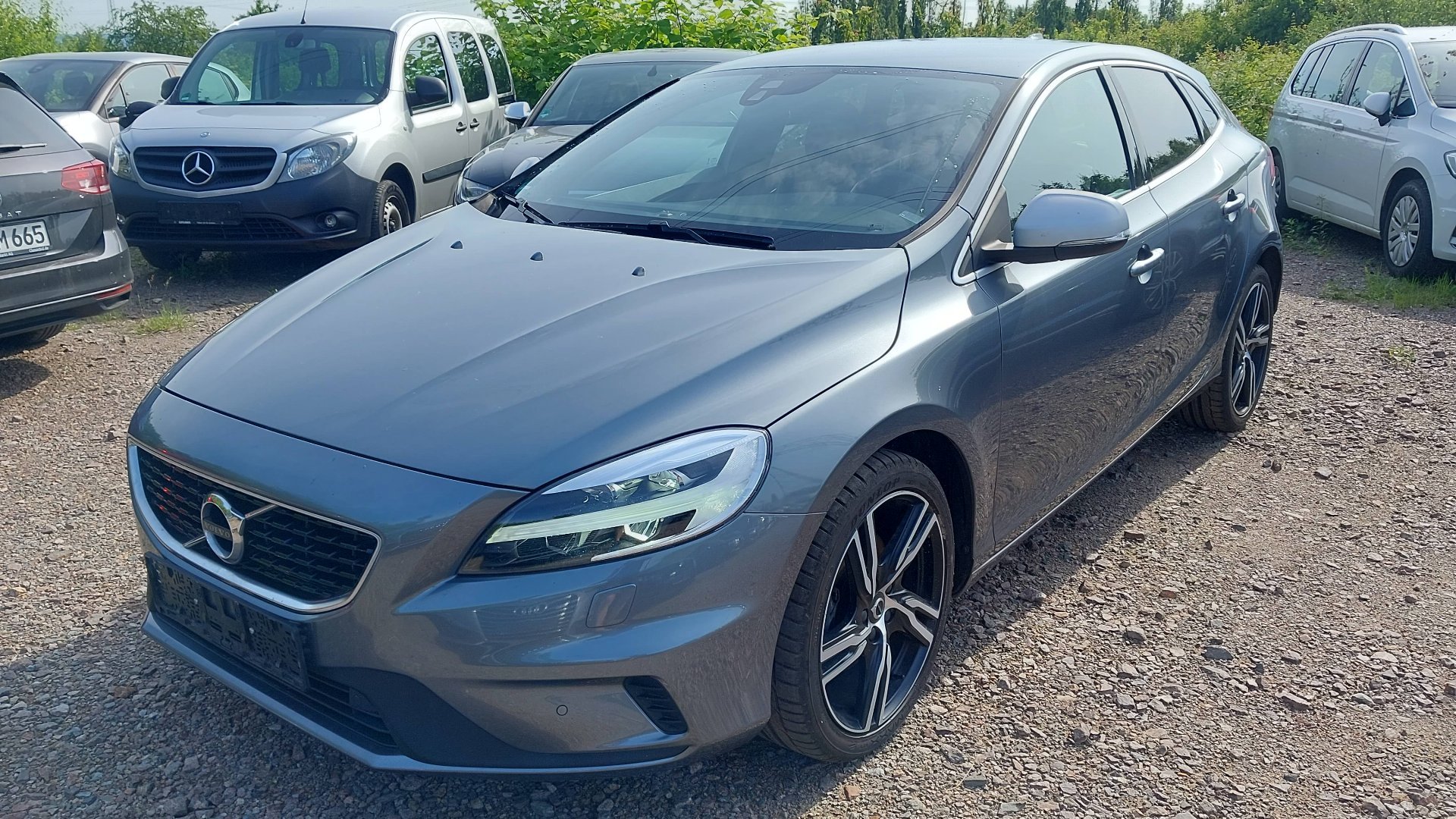 Volvo V40