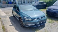 Вид спереди справа