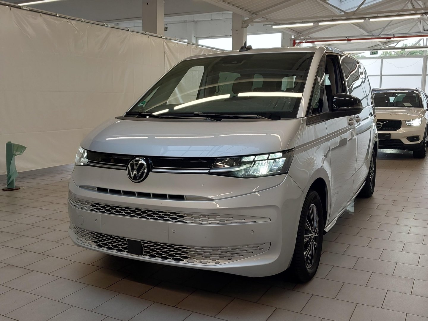 Volkswagen T7