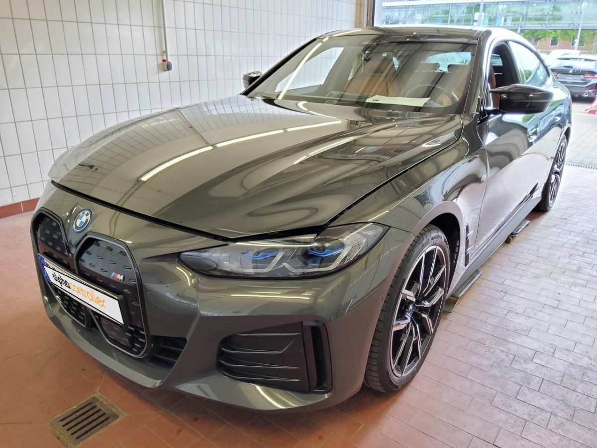 BMW I4