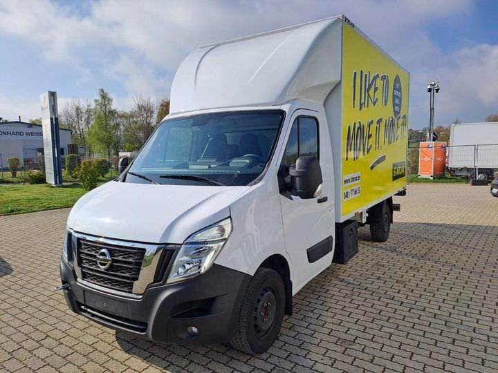 Nissan Interstar
