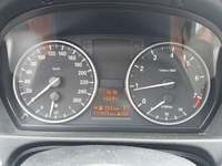 Pogled kombi instrument