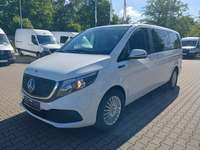 Nézet bal elöl