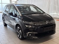 Widok z przodu po stronie prawej