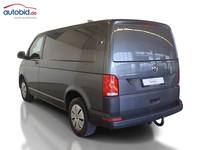 Vue de l’arrière gauche