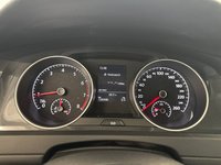 Вид на приборную панель