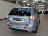 Вид сзади справа