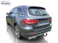 Pogled levo zadaj
