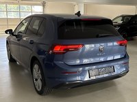 Widok z tyłu po stronie lewej