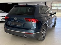 Widok z tyłu po stronie prawej