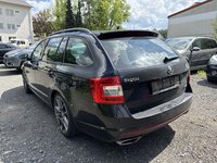 Вид сзади слева